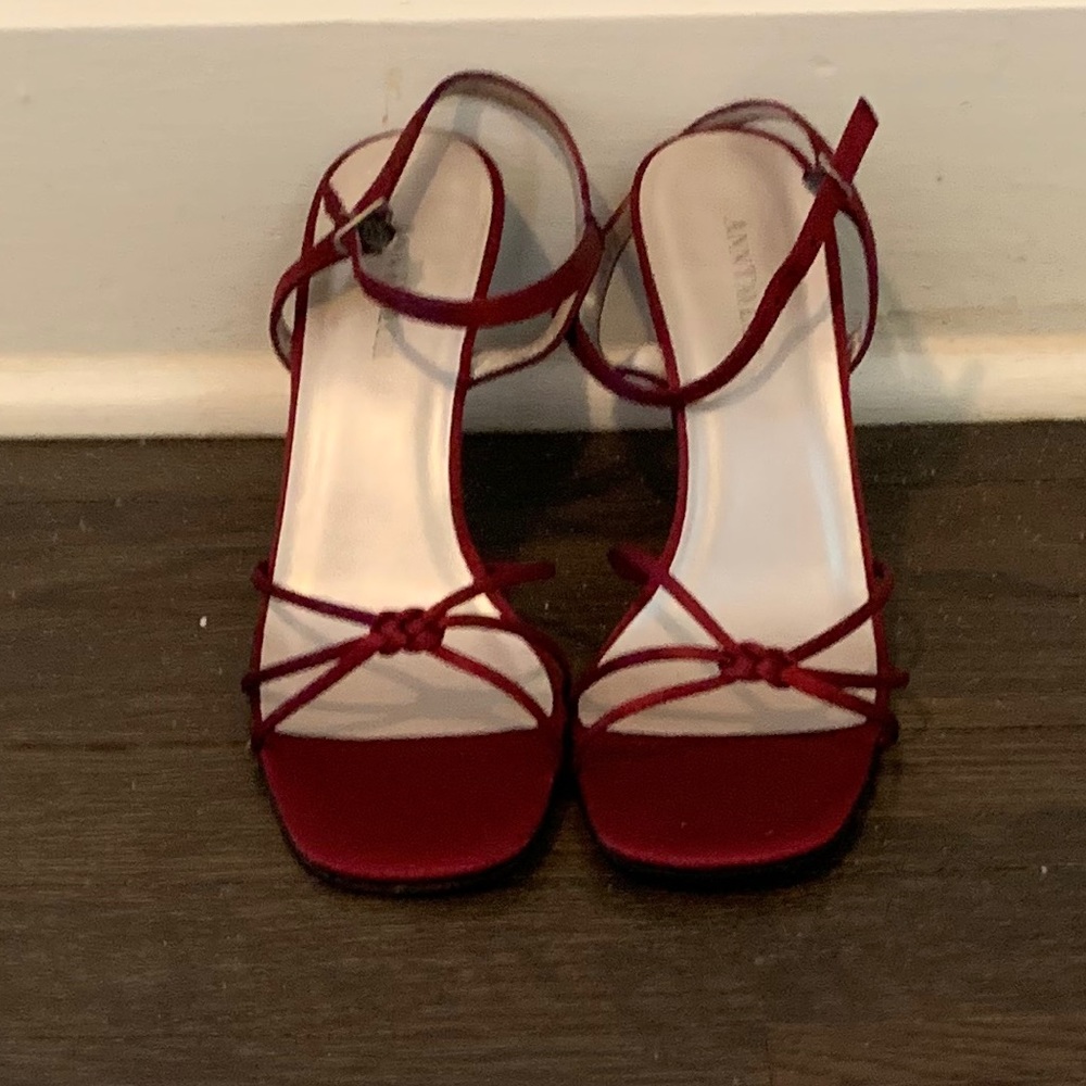 Ann Taylor "Croisette" Heels
